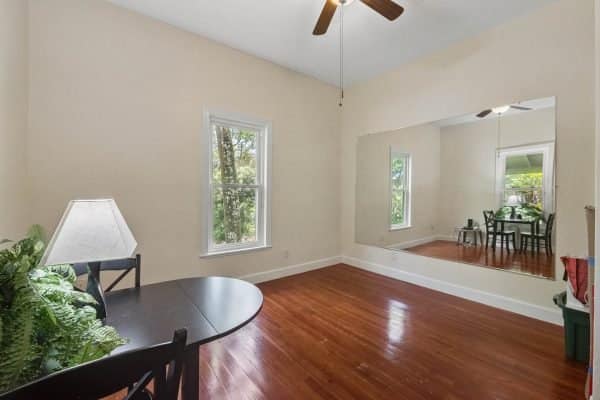 329-south-woodland-street-winter-garden-fl-34787-14-scaled-600x400-1