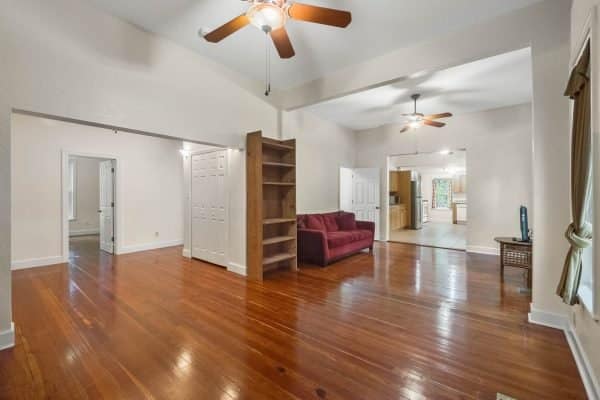 329-south-woodland-street-winter-garden-fl-34787-21-scaled-600x400-1