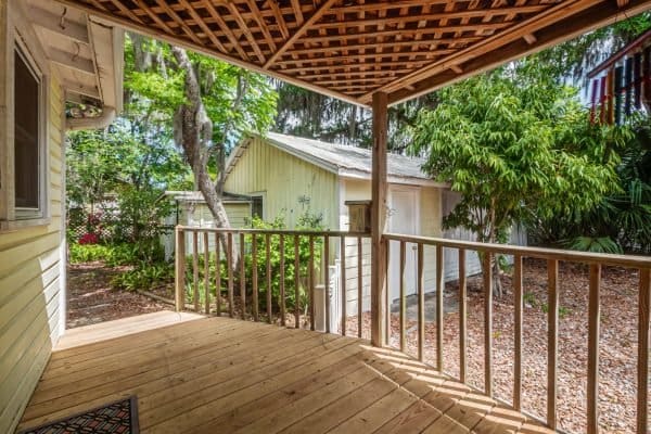 329-south-woodland-street-winter-garden-fl-34787-30-scaled-600x400-1