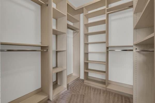 8073-bowery-drive-winter-garden-fl-34787-05-scaled-600x400-1