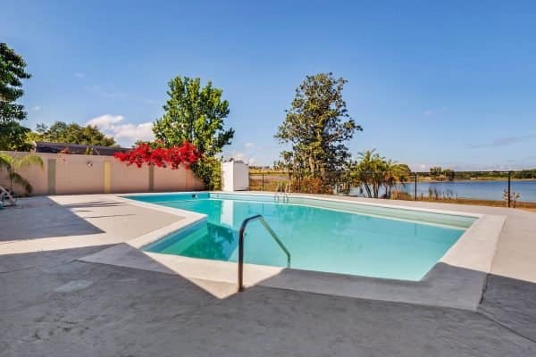 841-marshall-lake-road-apopka-fl-32703-06-scaled-600x400-1