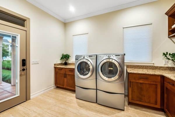 1200-union-club-drive-winter-garden-fl-34787-32-scaled-600x400-1 1200-union-club-drive-winter-garden-fl-34787-32-scaled-600x400-1