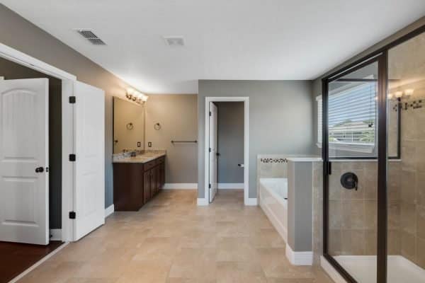 627-lake-cove-pointe-circle-winter-garden-fl-34787-14-scaled-600x400-1 627-lake-cove-pointe-circle-winter-garden-fl-34787-14-scaled-600x400-1