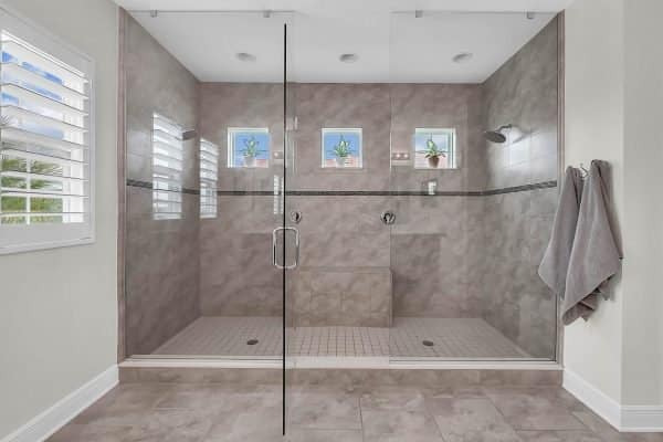 16050-johns-lake-overlook-drive-winter-garden-fl-34787-14-scaled-600x400-1