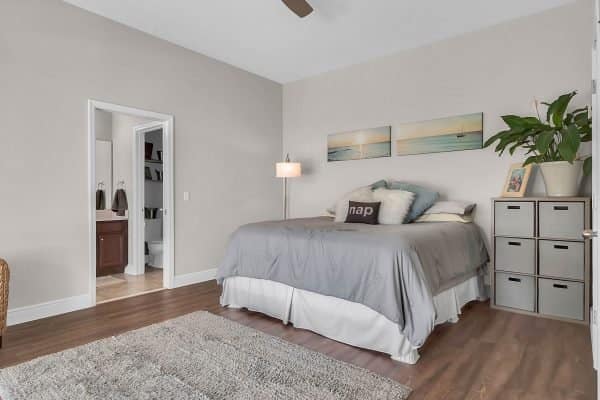 16050-johns-lake-overlook-drive-winter-garden-fl-34787-36-scaled-600x400-1