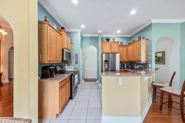 2647-palastro-way-ocoee-fl-34761-31-scaled-600x400-1
