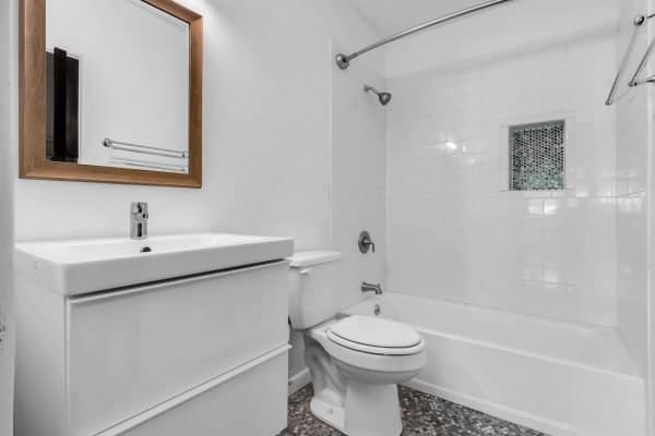 330-apopka-street-winter-garden-fl-34787-12-scaled-600x400-1