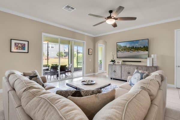 7578-green-mountain-way-winter-garden-fl-34787-38-scaled-600x400-1