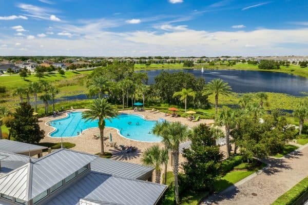 7578-green-mountain-way-winter-garden-fl-34787-60-scaled-600x400-1