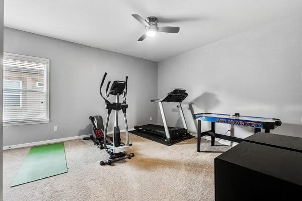 7609-green-mountain-way-winter-garden-fl-34787-39-scaled-600x400-1