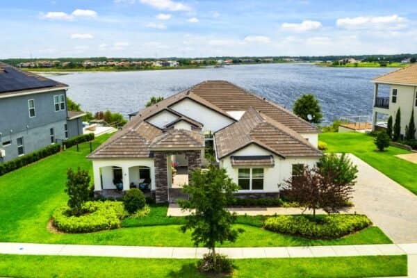 7645-green-mountain-way-winter-garden-fl-34787-1.5-768x512-1-600x400