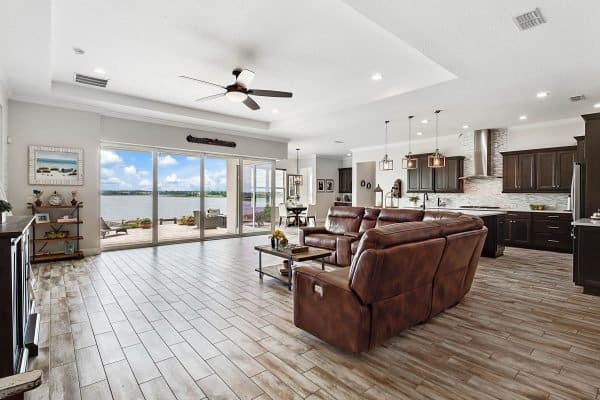 7645-green-mountain-way-winter-garden-fl-34787-28-scaled-600x400-1