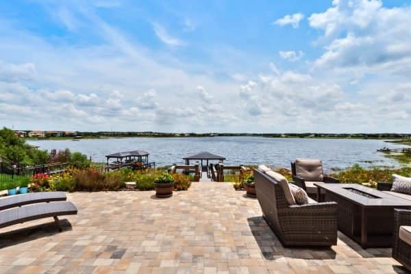 7645-green-mountain-way-winter-garden-fl-34787-41-scaled-600x400-1