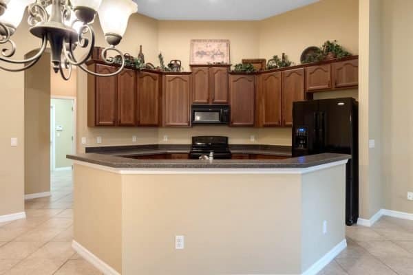 719-alexandria-place-drive-apopka-fl-32712-44-scaled-600x400-1 719-alexandria-place-drive-apopka-fl-32712-44-scaled-600x400-1