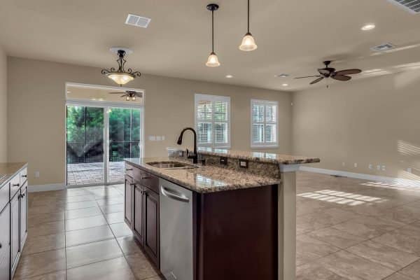 HMkQ5oGQ-scaled-600x400-1