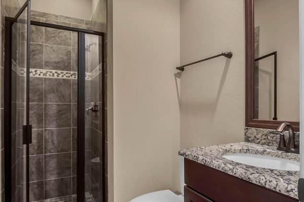 qAvzKiZw-scaled-600x400-1