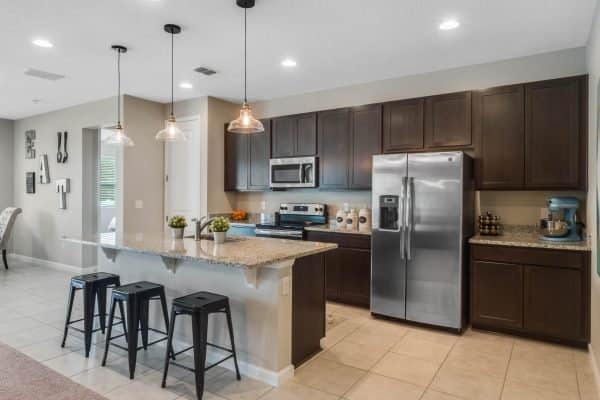 1266-yorkshire-court-davenport-fl-33896-21-scaled-600x400-1