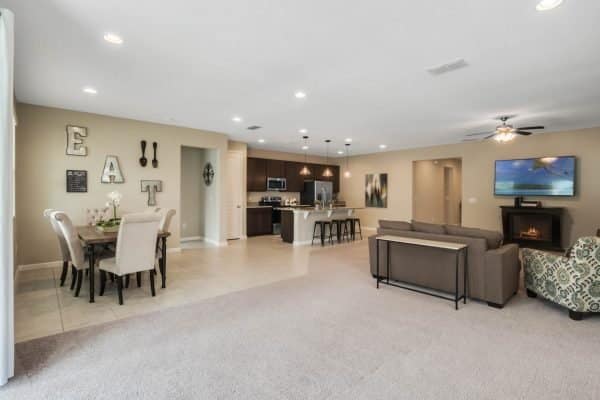 1266-yorkshire-court-davenport-fl-33896-31-scaled-600x400-1