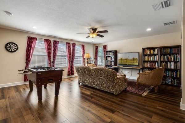 15473-sandfield-loop-winter-garden-fl-34787-07-scaled-600x400-1