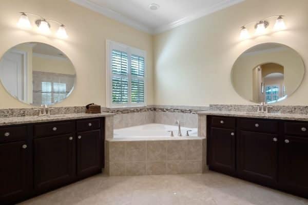 15473-sandfield-loop-winter-garden-fl-34787-19-scaled-600x400-1