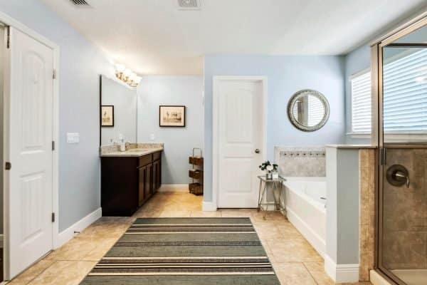 619-lake-cove-pointe-circle-winter-garden-fl-34787-10-scaled-600x400-1