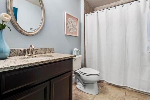 619-lake-cove-pointe-circle-winter-garden-fl-34787-19-scaled-600x400-1