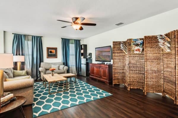 619-lake-cove-pointe-circle-winter-garden-fl-34787-25-scaled-600x400-1