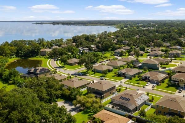 619-lake-cove-pointe-circle-winter-garden-fl-34787-69-scaled-600x400-1