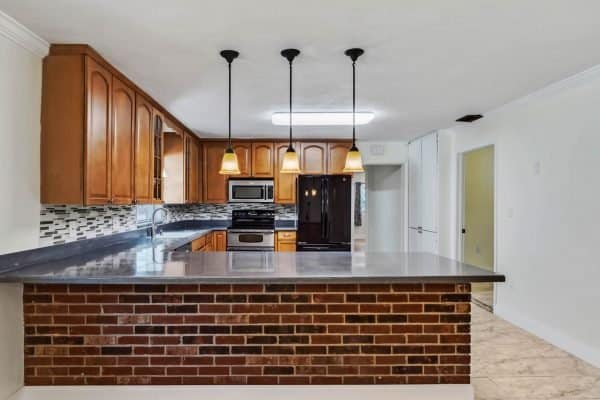 7123-foster-lane-orlando-fl-32818-28-scaled-600x400-1 7123-foster-lane-orlando-fl-32818-28-scaled-600x400-1