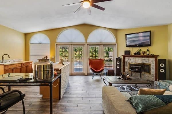 7123-foster-lane-orlando-fl-32818-34-scaled-600x400-1 7123-foster-lane-orlando-fl-32818-34-scaled-600x400-1