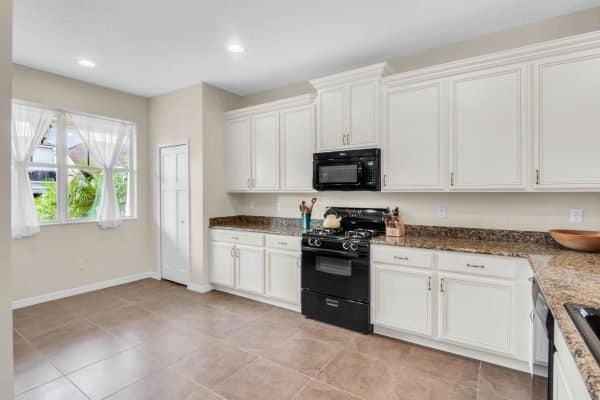 14555-bahama-swallow-boulevard-winter-garden-fl-34787-15-scaled-600x400-1