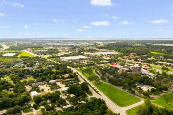 3422-old-winter-garden-road-gotha-fl-34734-09-reshoot-scaled-600x400 3422-old-winter-garden-road-gotha-fl-34734-09-reshoot-scaled-600x400