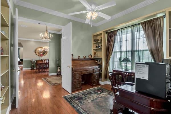 413-courtlea-creek-drive-winter-garden-fl-34787-16-scaled-600x400-1