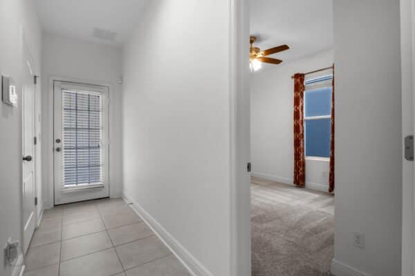 5758-mangrove-cove-avenue-winter-garden-fl-34787-30-scaled-600x400 5758-mangrove-cove-avenue-winter-garden-fl-34787-30-scaled-600x400