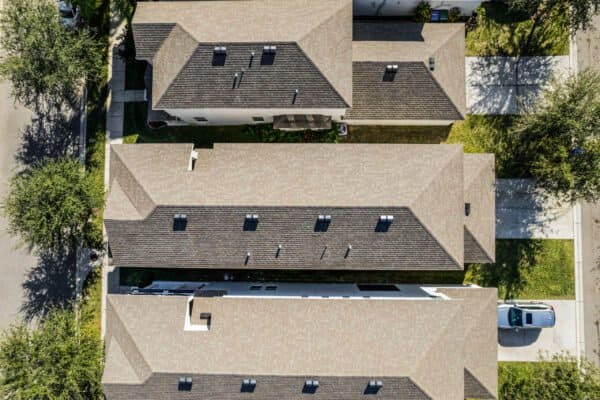 5758-mangrove-cove-avenue-winter-garden-fl-34787-38-scaled-600x400 5758-mangrove-cove-avenue-winter-garden-fl-34787-38-scaled-600x400