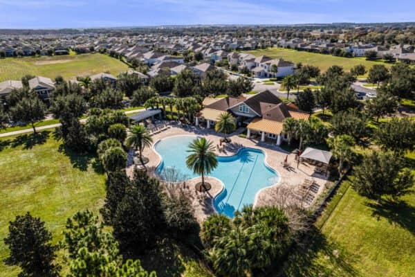 5758-mangrove-cove-avenue-winter-garden-fl-34787-41-scaled-600x400 5758-mangrove-cove-avenue-winter-garden-fl-34787-41-scaled-600x400