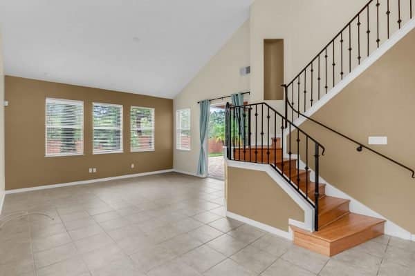 11762-via-lucerna-circle-windermere-fl-34786-38-scaled-600x400-1 11762-via-lucerna-circle-windermere-fl-34786-38-scaled-600x400-1