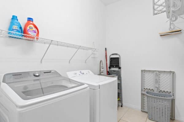 12737-bideford-avenue-windermere-fl-34786-27-scaled-600x400 12737-bideford-avenue-windermere-fl-34786-27-scaled-600x400