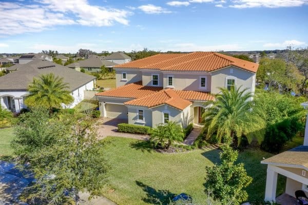 160559-black-hickory-drive-winter-garden-fl-34787-63-scaled-600x400-1