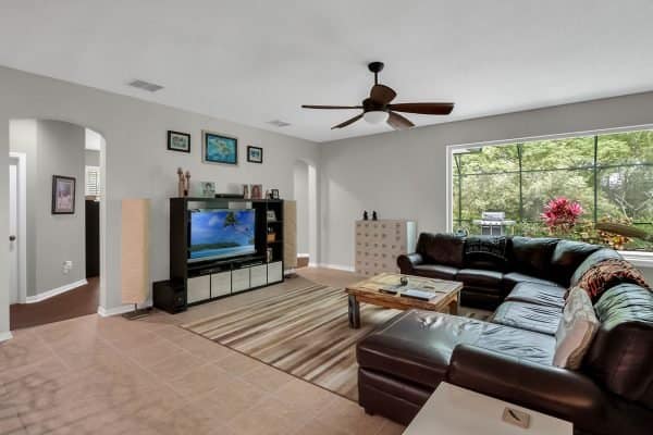 501-east-gulley-avenue-oakland-fl-34787-44-scaled-600x400-1 501-east-gulley-avenue-oakland-fl-34787-44-scaled-600x400-1