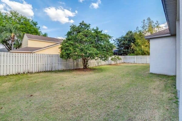 8209-diamond-cove-circle-orlando-fl-32836-35-scaled-600x400-1