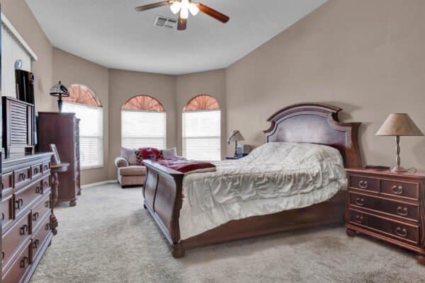 1910-black-lake-boulevard-winter-garden-fl-34787-07-scaled-600x400 1910-black-lake-boulevard-winter-garden-fl-34787-07-scaled-600x400