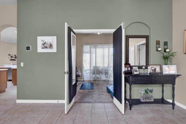 1910-black-lake-boulevard-winter-garden-fl-34787-20-scaled-600x400 1910-black-lake-boulevard-winter-garden-fl-34787-20-scaled-600x400