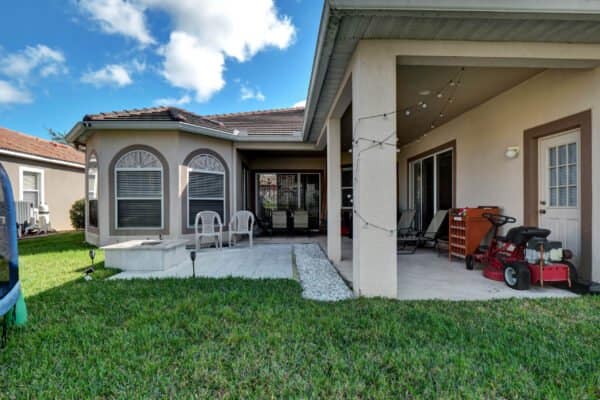 1910-black-lake-boulevard-winter-garden-fl-34787-34-scaled-600x400 1910-black-lake-boulevard-winter-garden-fl-34787-34-scaled-600x400