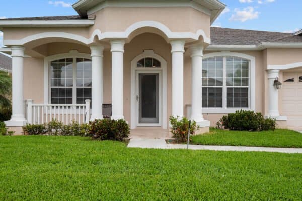 13224-fox-glove-street-winter-garden-fl-34787-04-scaled-600x400 13224-fox-glove-street-winter-garden-fl-34787-04-scaled-600x400