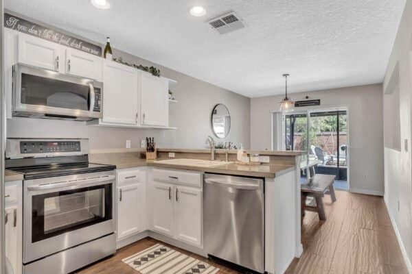 15321-harrowgate-way-winter-garden-fl-34787-20-scaled-600x400 15321-harrowgate-way-winter-garden-fl-34787-20-scaled-600x400