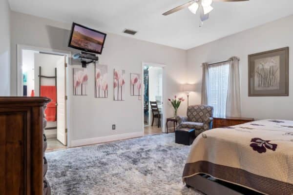 230-prescott-drive-orlando-fl-32809-09-scaled-600x400