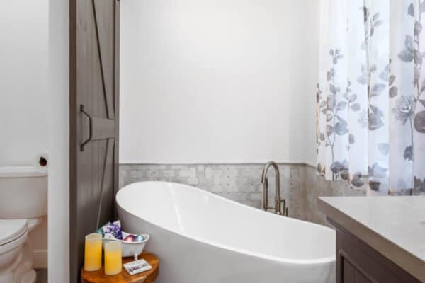 230-prescott-drive-orlando-fl-32809-15-scaled-600x400