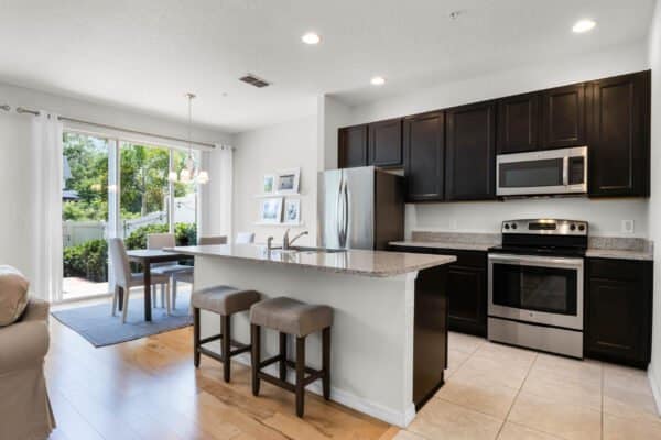 818-walkers-grove-lane-winter-garden-fl-34787-09-scaled-600x400