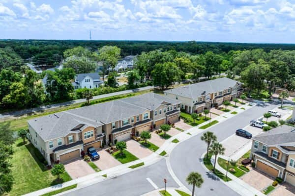 818-walkers-grove-lane-winter-garden-fl-34787-37-scaled-600x400